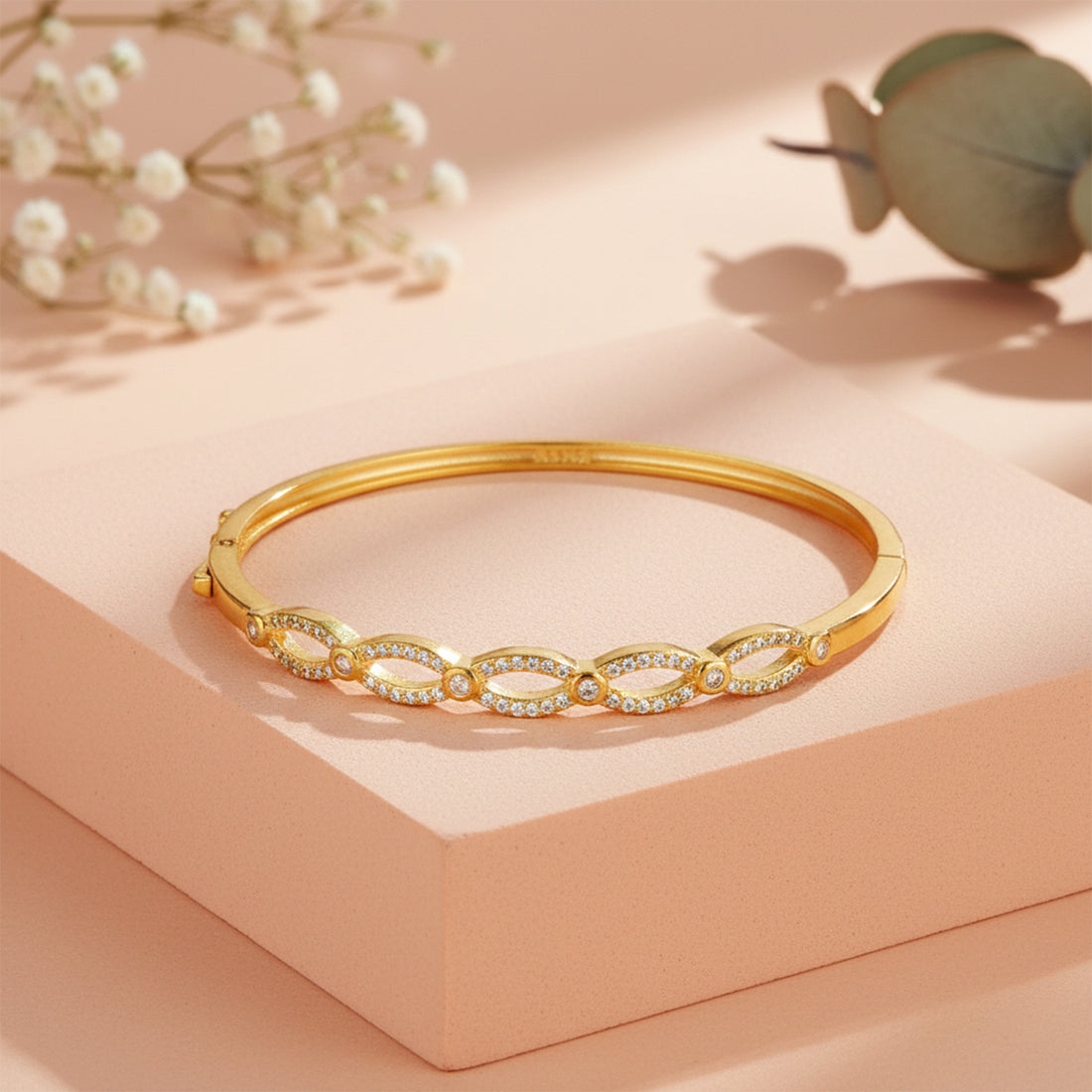 Oval Motif Gold Finish Silver Kada