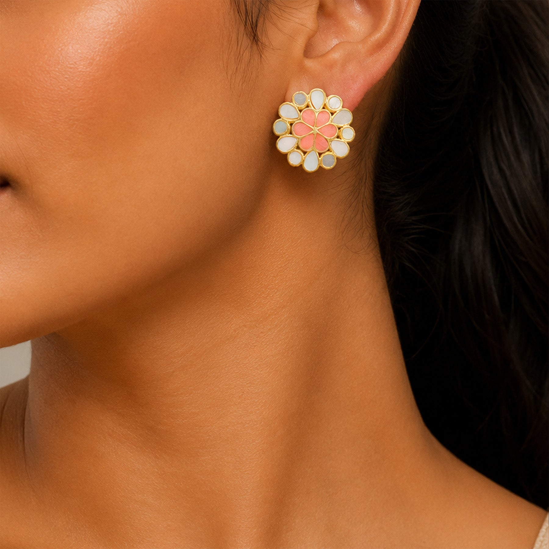 Pearl Petal Glow 925 Sterling Silver Earring