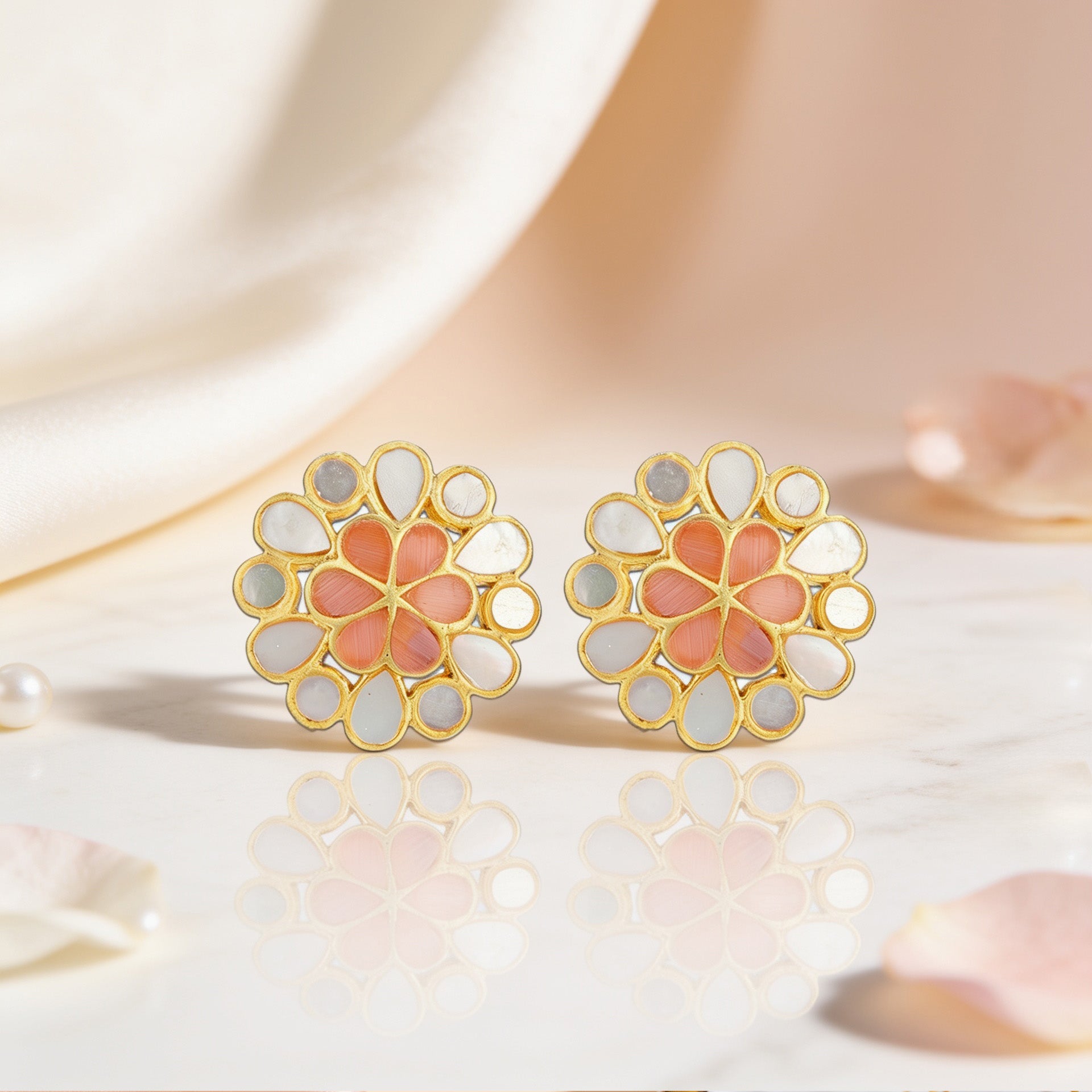 Pearl Petal Glow 925 Sterling Silver Earring