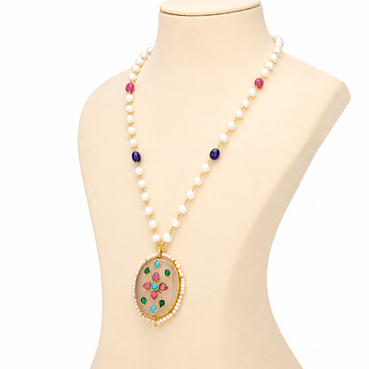 Regal Antique 925 Sterling Silver Pearl Medallion Necklace