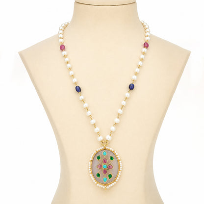 Regal Antique 925 Sterling Silver Pearl Medallion Necklace