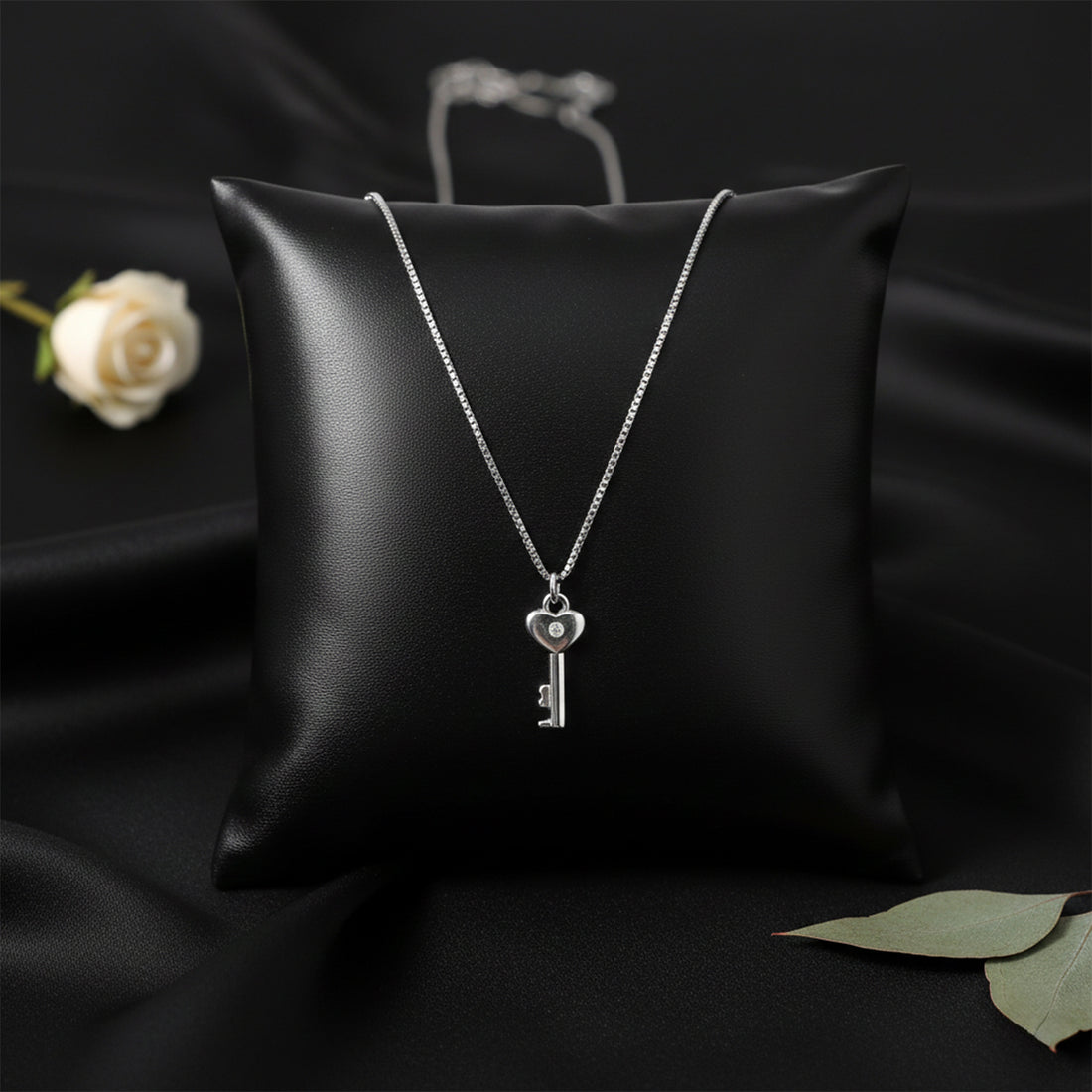 Romantic Love Key 925 Sterling Silver Chain Pendant for women