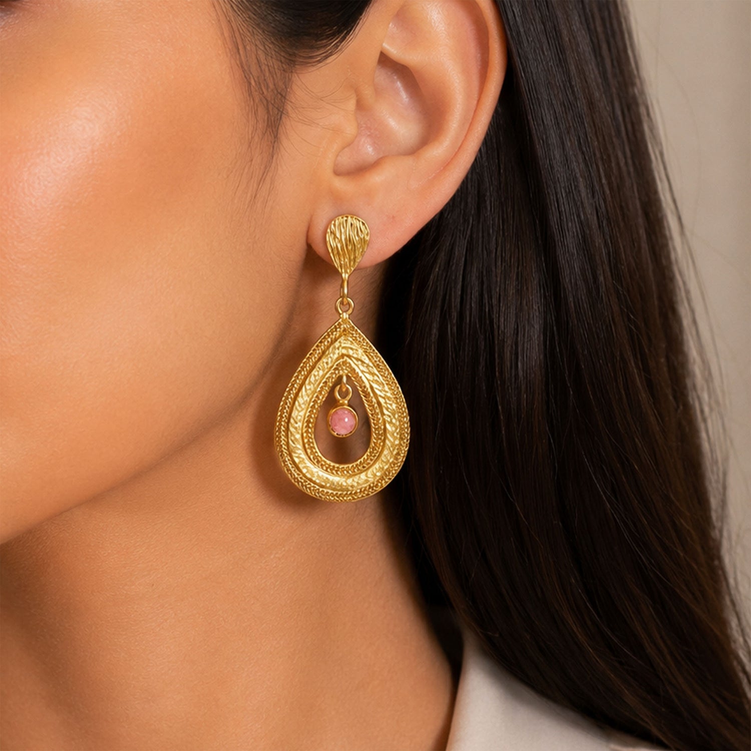 Royal Gold Teardrop Glow 925 Sterling Silver Statement Earring