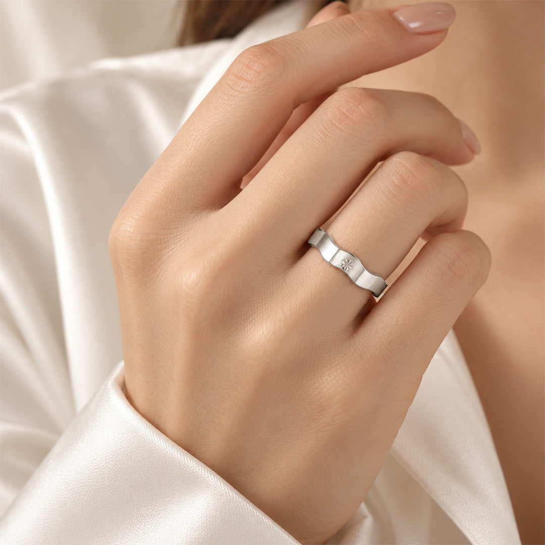Sculpted Facet Silver Geometric Band Ring