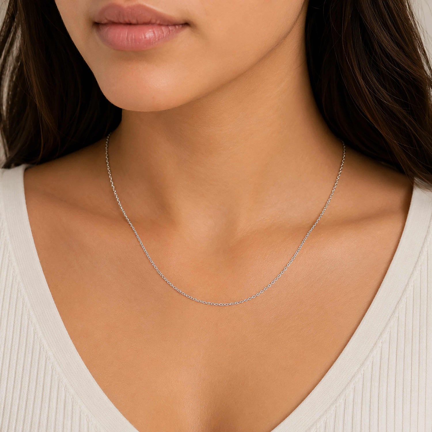 Shimmering Infinity Style 925 Sterling Silver Fashion Chain 