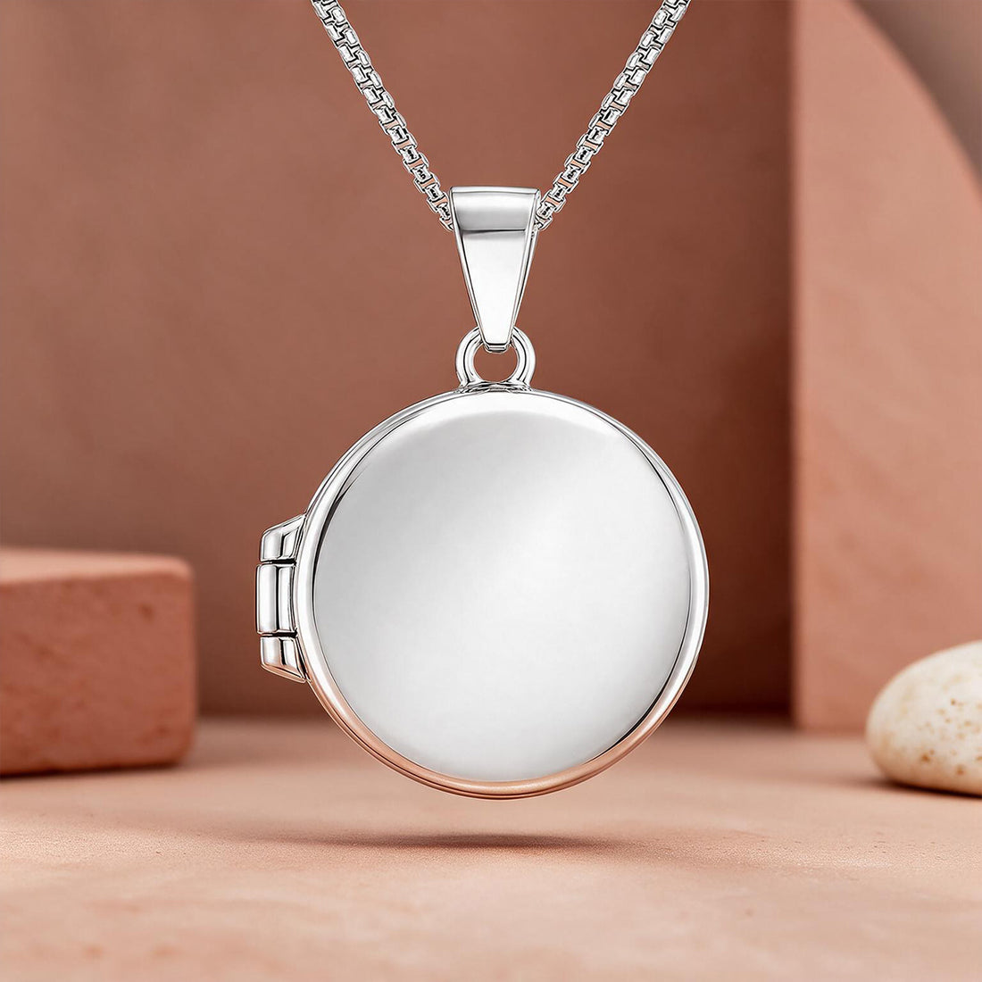 Silver Round Photo Locket Pendant