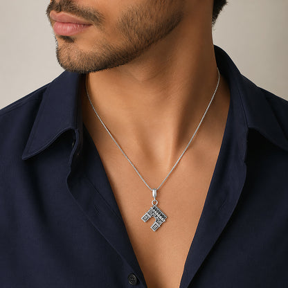 Silver Arc de Triomphe Rakhi Pendant