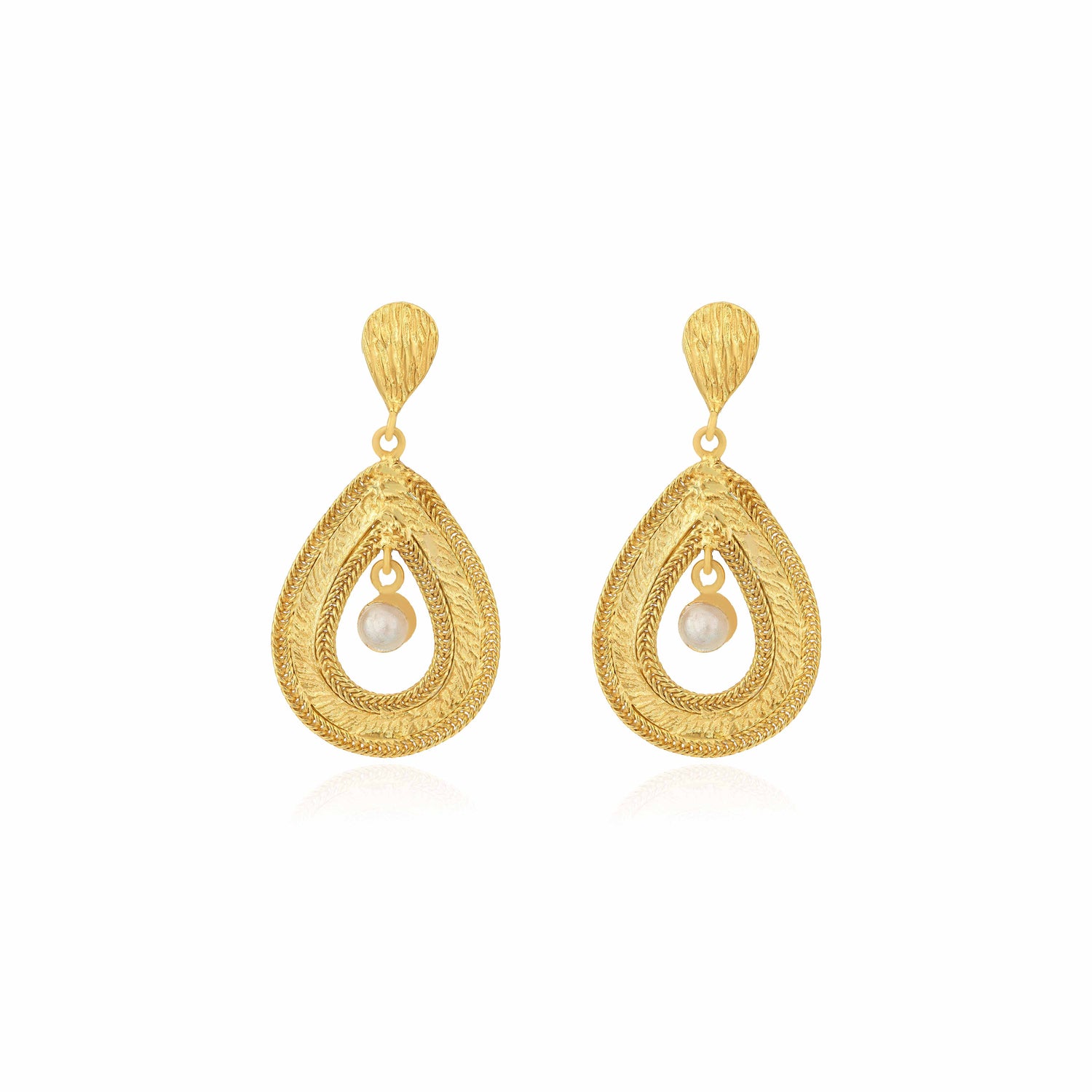 Textured Golden Dewdrop 925 Sterling Silver Earring