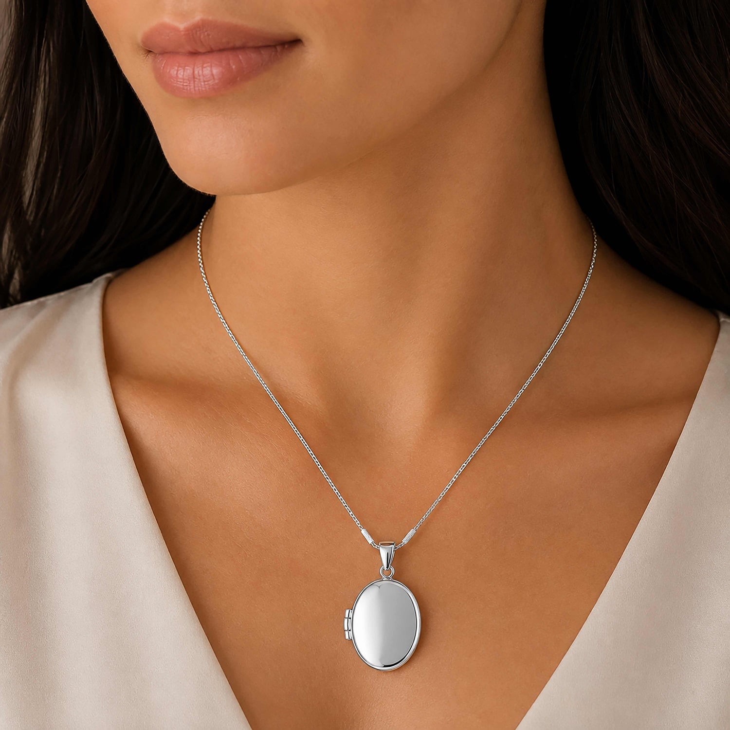 Timeless Minimal Oval Memory Locket 925 Sterling Silver Pendant for women