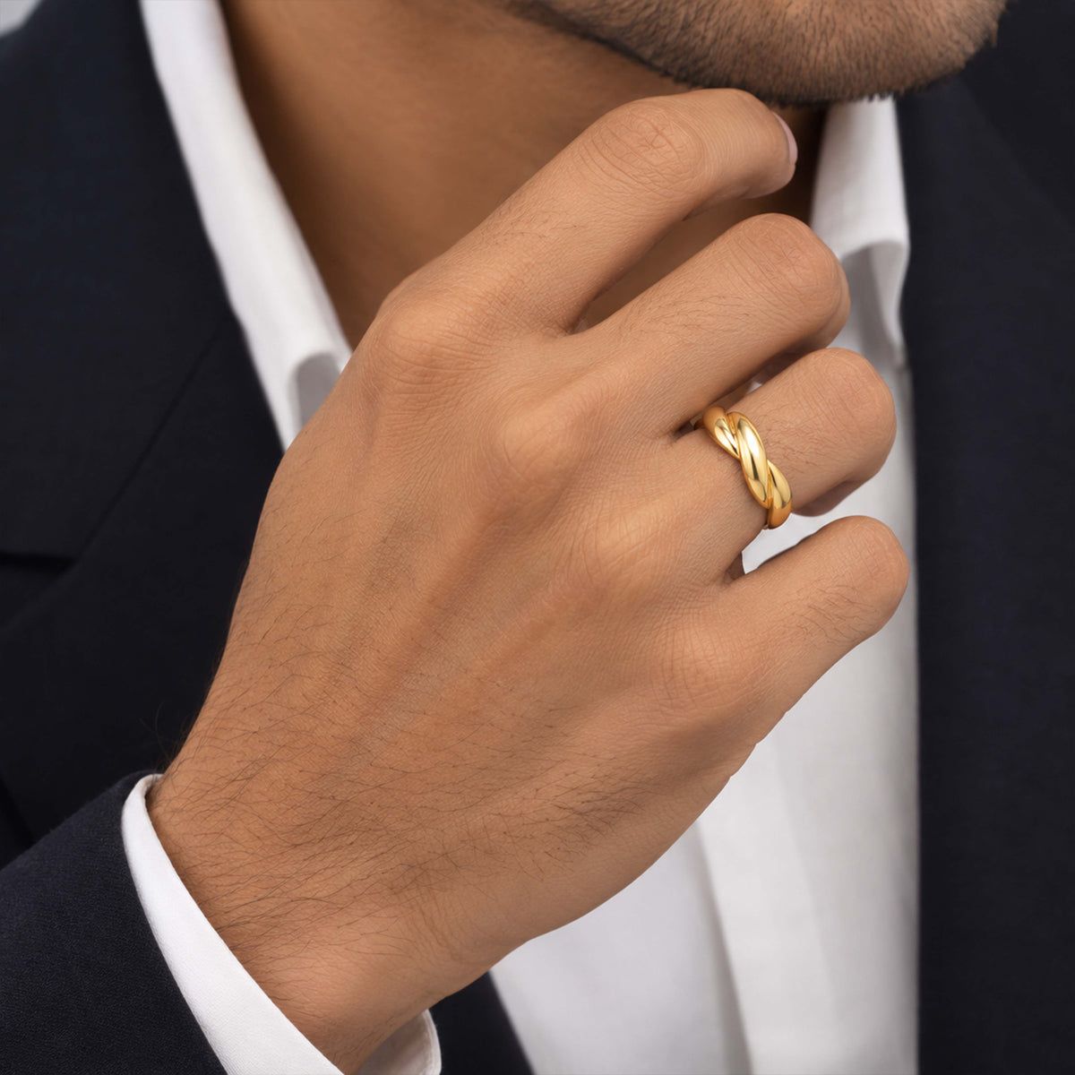 Twisted Golden Elegance 925 Sterling Silver Ring