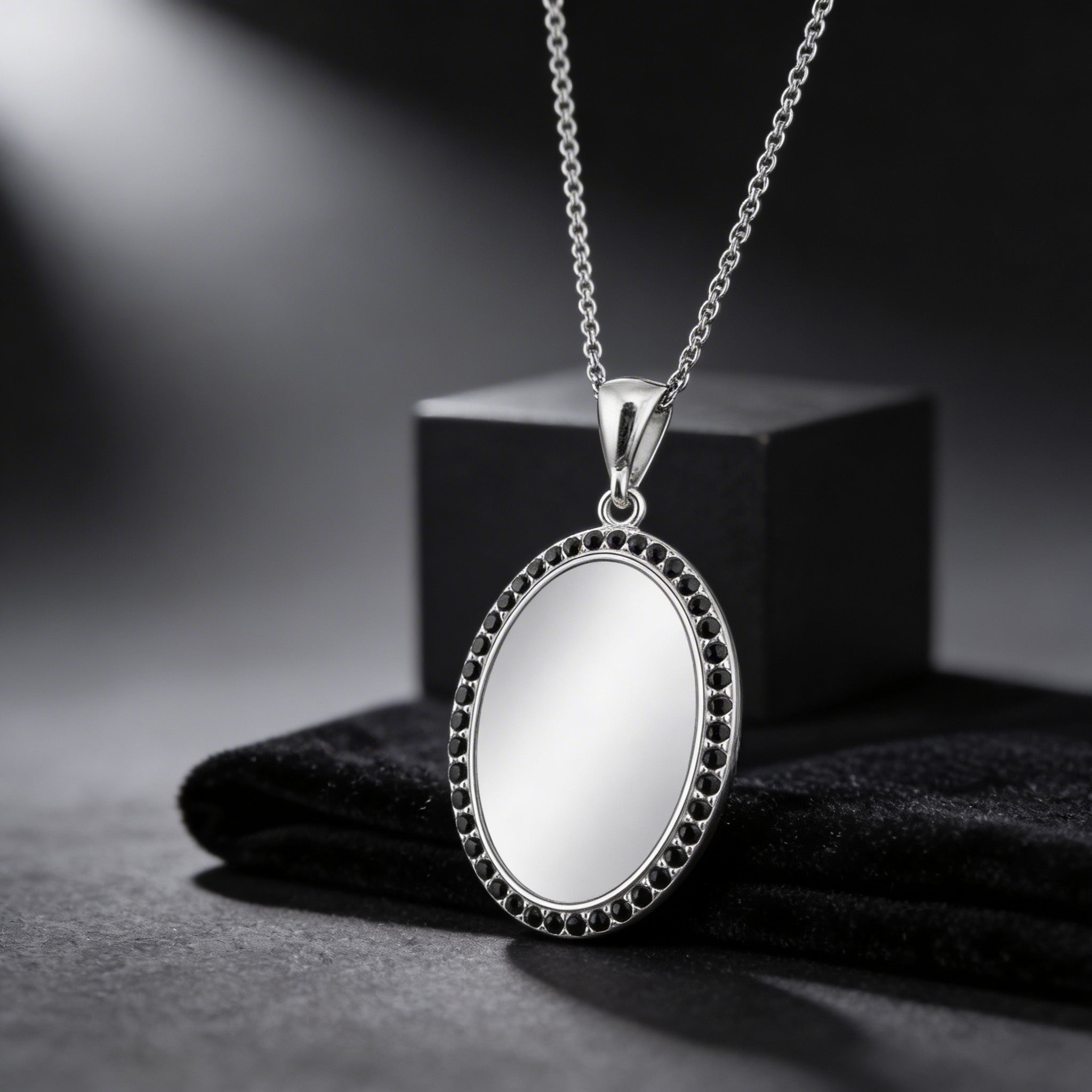 Vintage Black Stone Oval Locket 925 Sterling Silver Engraving Pendant for women