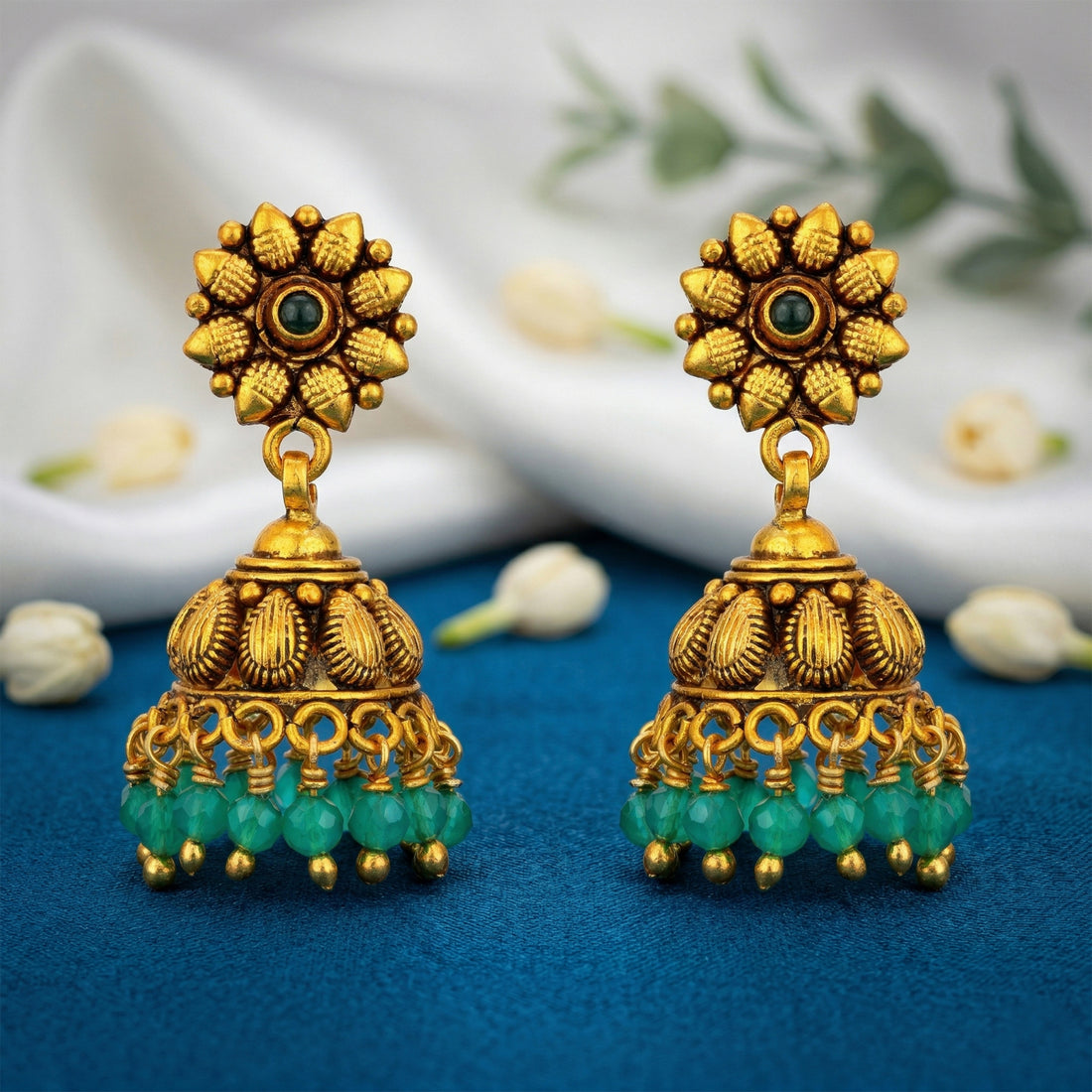 Vintage Floral Pattern 925 Sterling Silver Green Drop Jhumka for Women