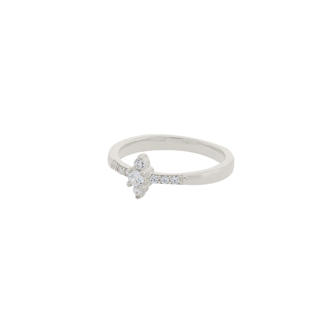 White Wonder 925 sterling silver  Ring Online